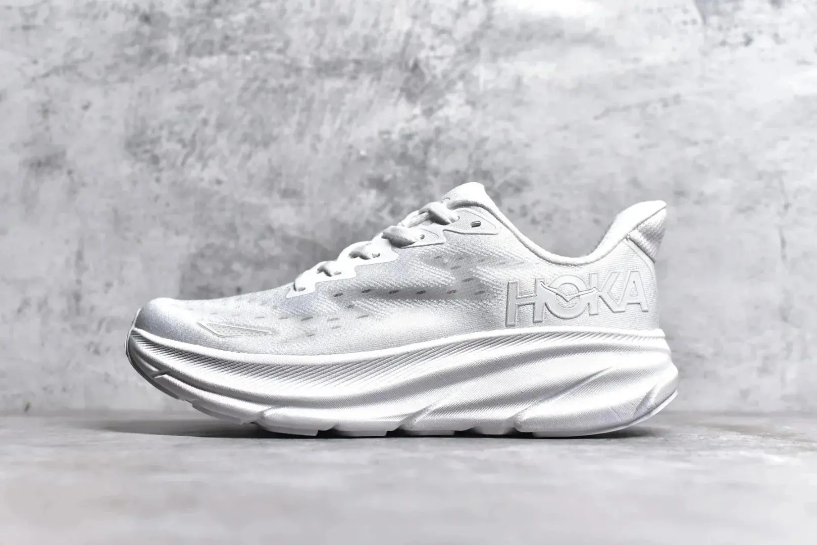 HOKA Sneakers(22 style) photo 3