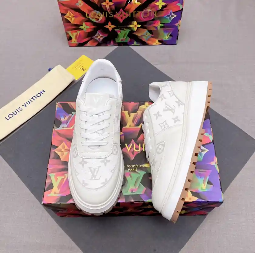 Louis Vuitton Trainer Sneakers [10 styles] photo 4