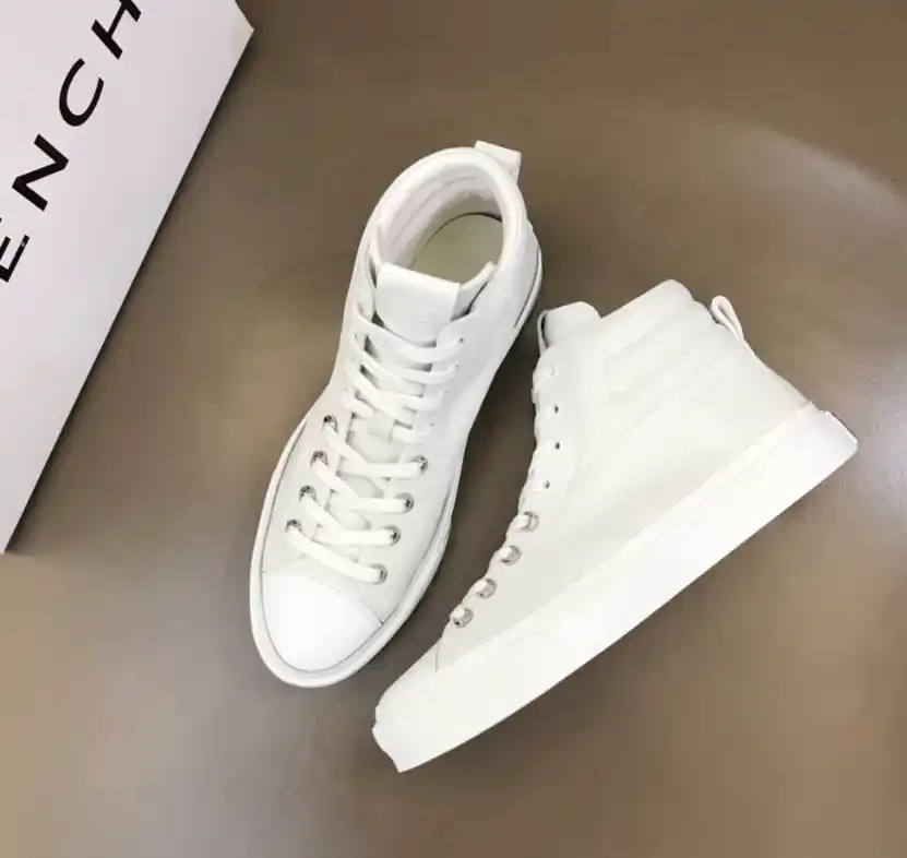 Givenchy shoes photo 2