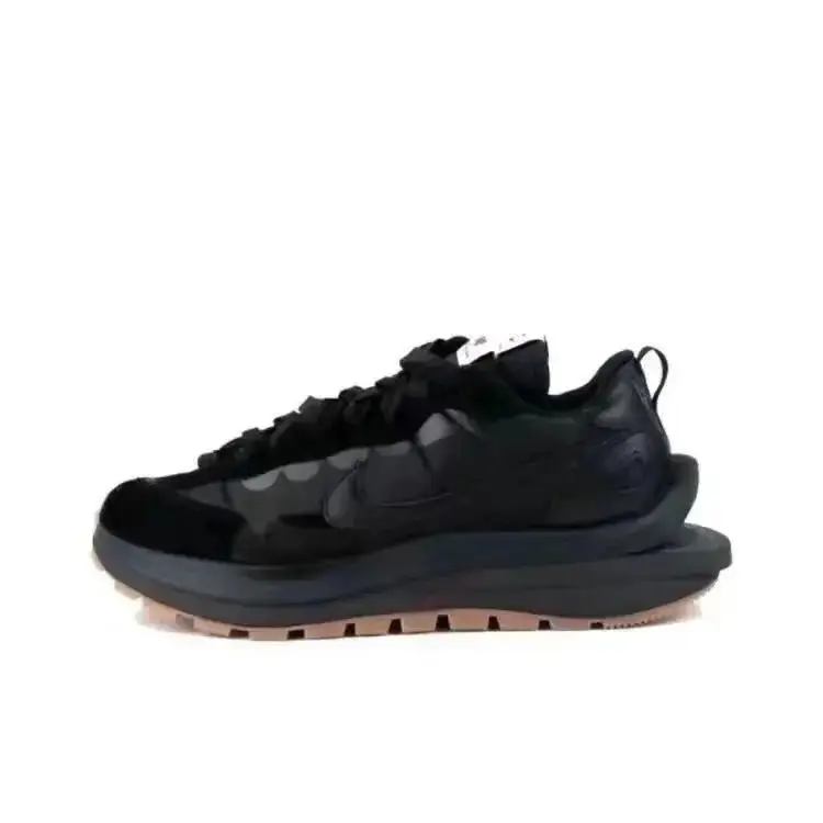 Sacai Nike VaporWaffle Sneakers photo 5