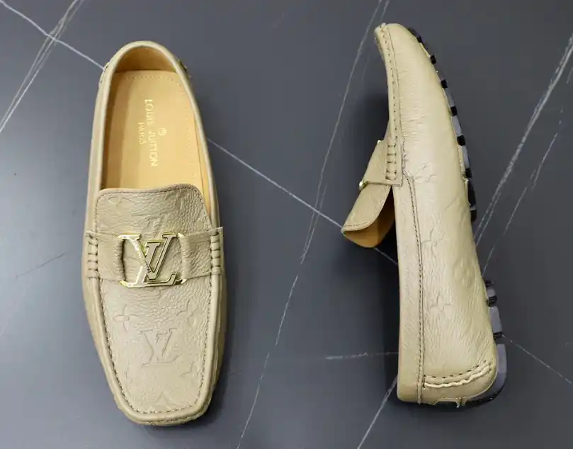 Louis Vuitton Loafers photo 4
