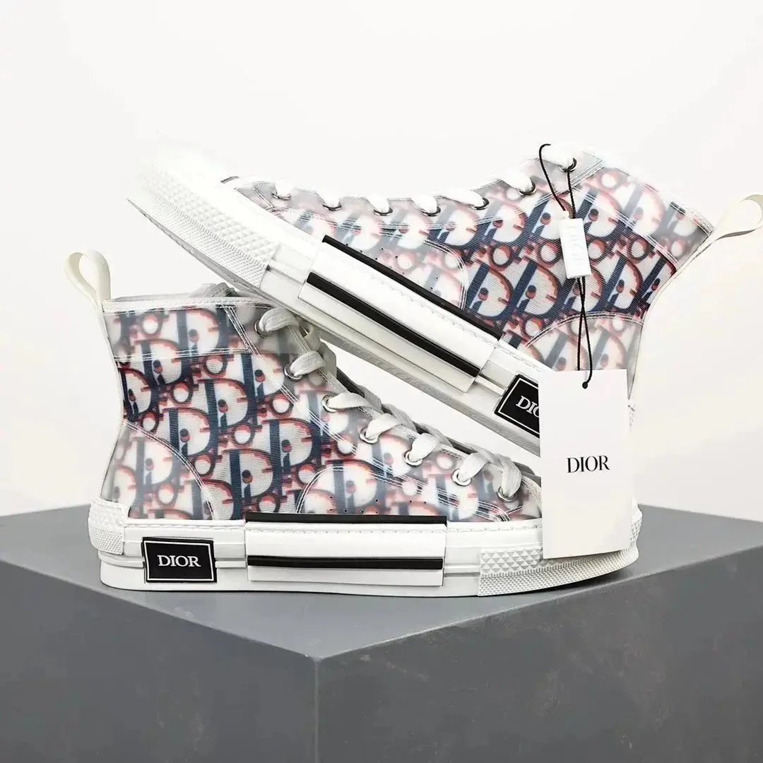 DIOR sneakers photo 1