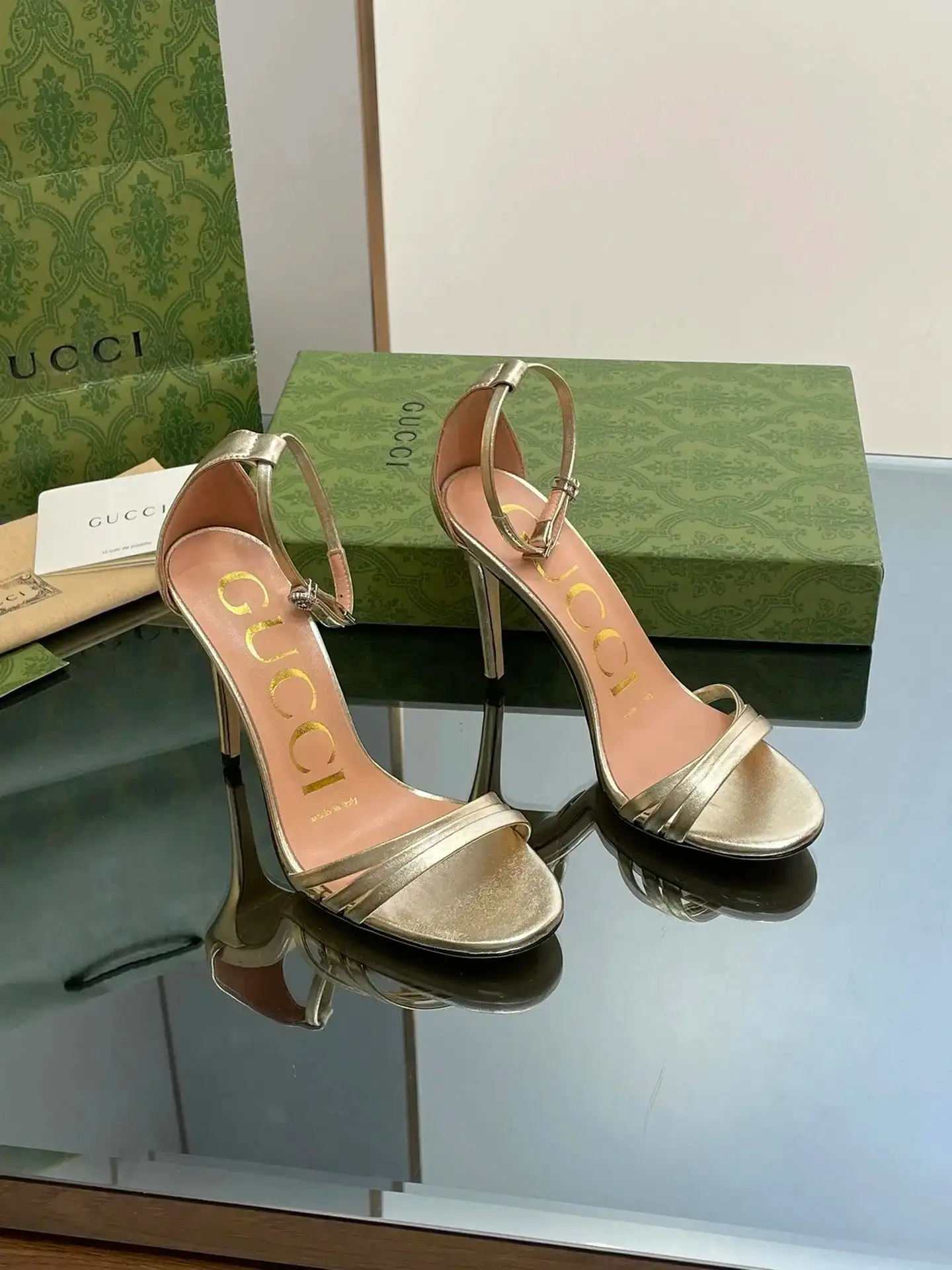 gucci women's high heels photo 1