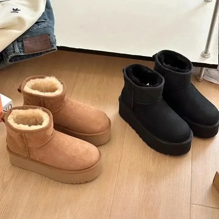 UGG Tazz boots shoes photo 3