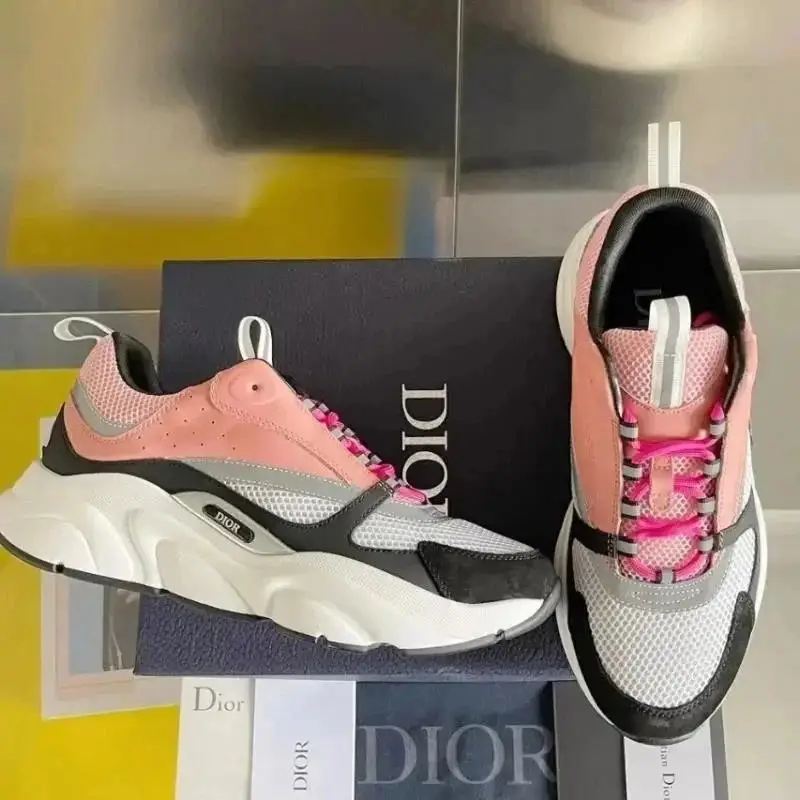 Dior Sneakers photo 4