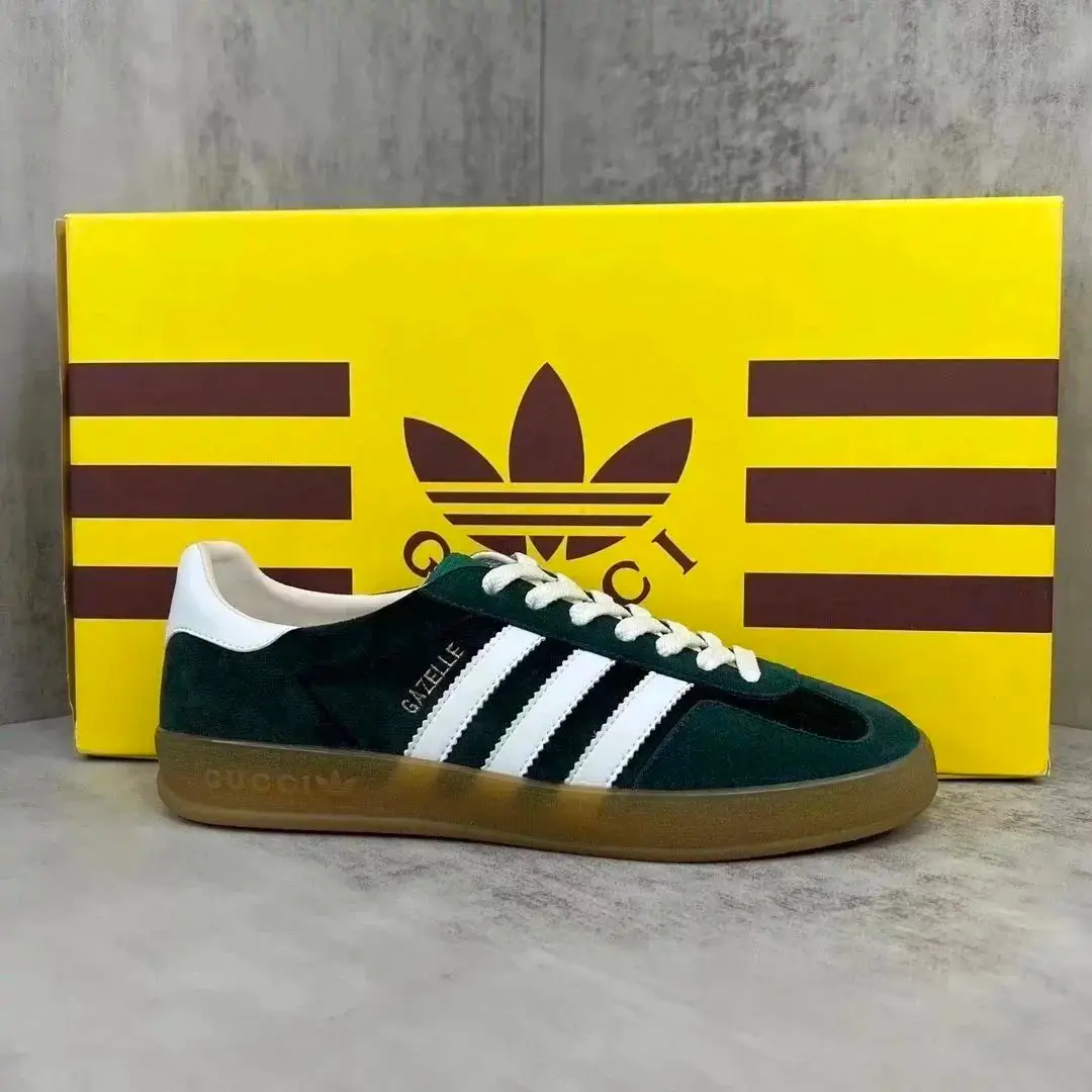 Gucci Gazelle Sneakers photo 4